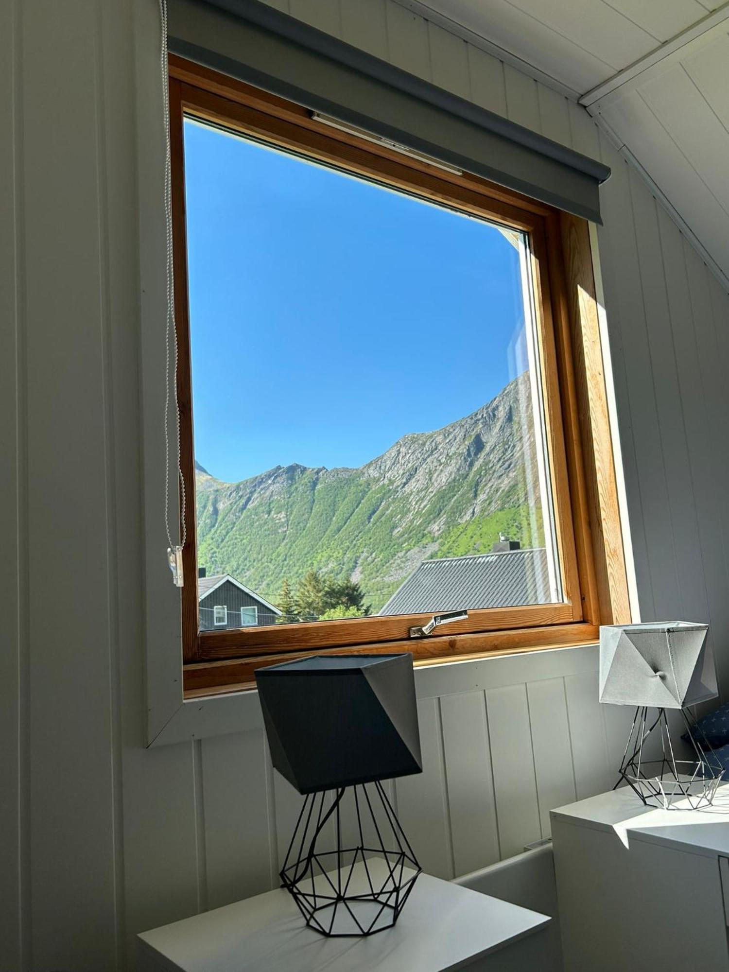 Ferrytale, Cozy, Spacious House On Senja Gryllefjord Exterior foto